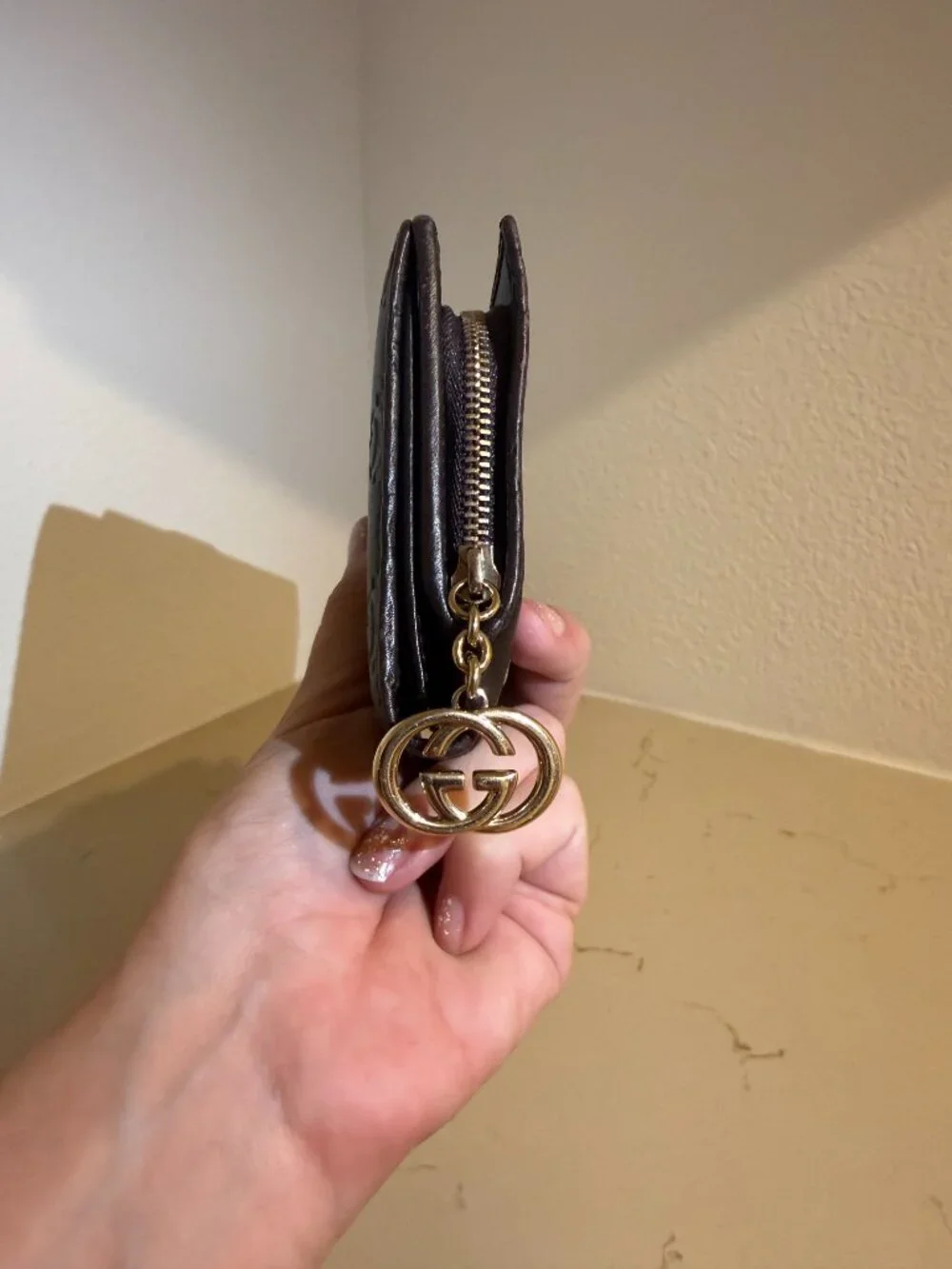✨ PRISTINE Gucci GG Supreme Zip Around Continental Wallet